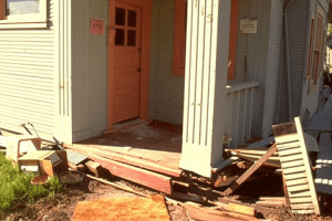 Damage to House with Uneven House Foundation