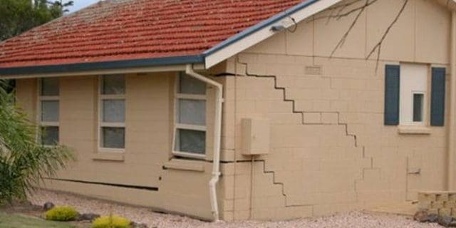 home foundation cracks