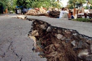 Road Cracks After Earthquake Gallery-3[1]