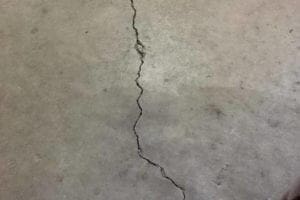 Foundation repair specialist foundation cracks